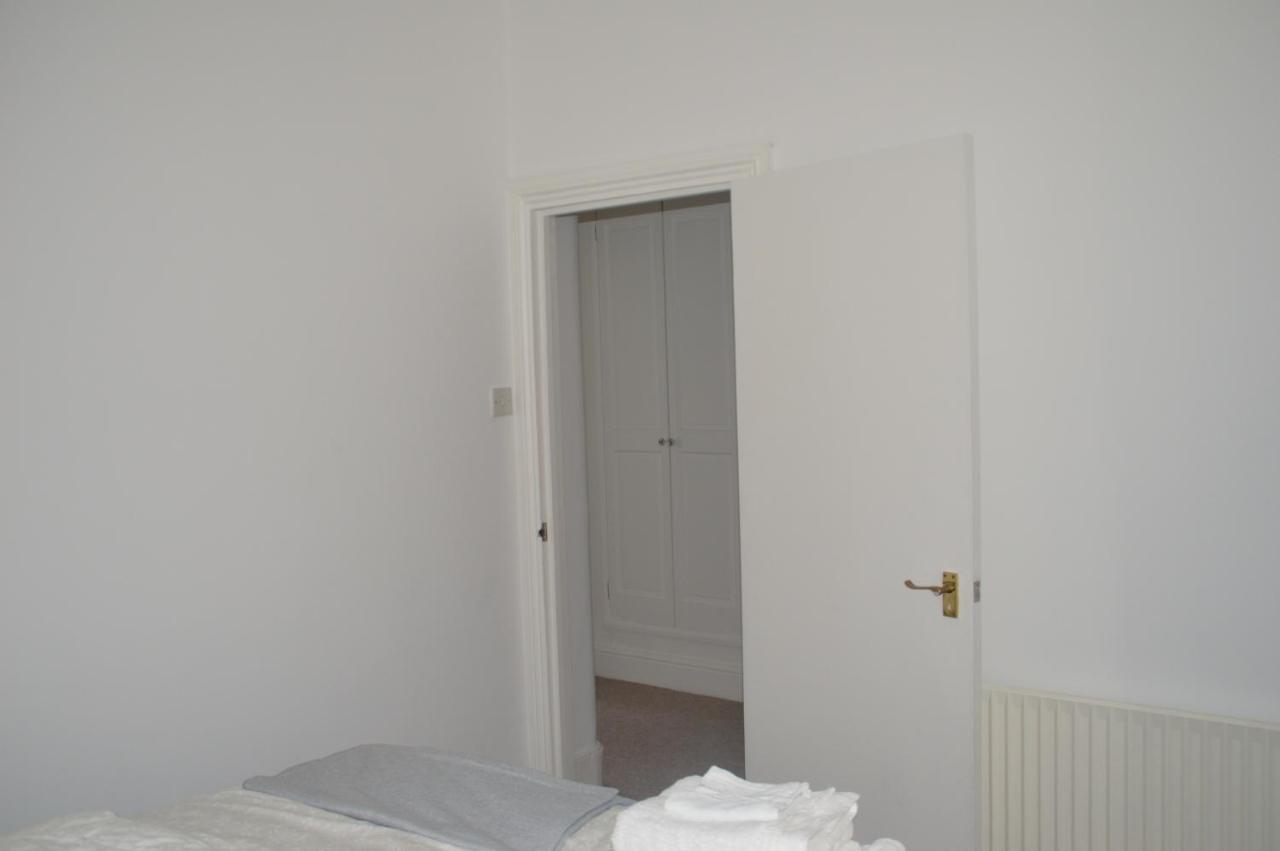 Two Bedroom Apartment In London Exteriör bild
